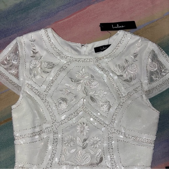 Lulus Spread Your Shine White Sequin Embroidered Bodycon Dress size M NwT - Picture 4 of 11